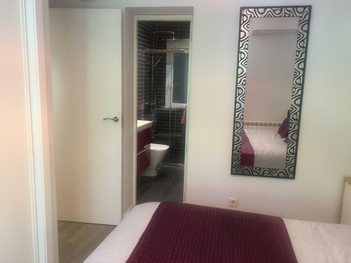 Moderno Apart Centro Мадрид Экстерьер фото